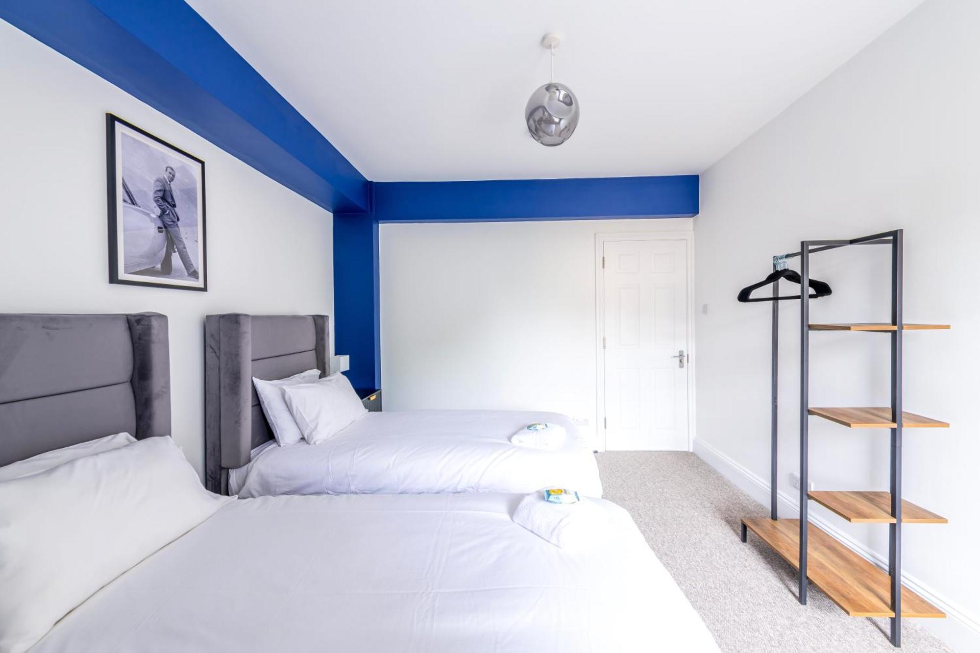 Skyfall With Free Parking For Families & Business By Prescott Apartments Bristol Buitenkant foto
