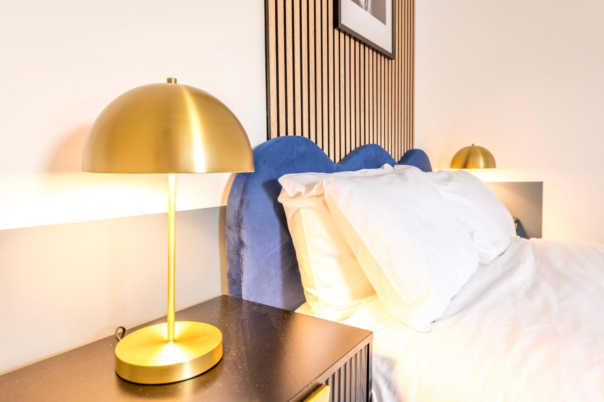 Skyfall With Free Parking For Families & Business By Prescott Apartments Bristol Buitenkant foto