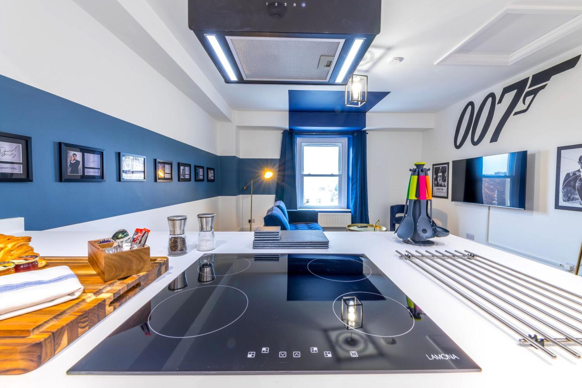 Skyfall With Free Parking For Families & Business By Prescott Apartments Bristol Buitenkant foto